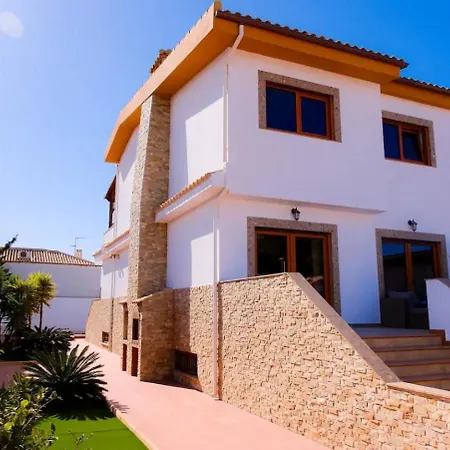 Nueva Cerca De Pink Torrevieja